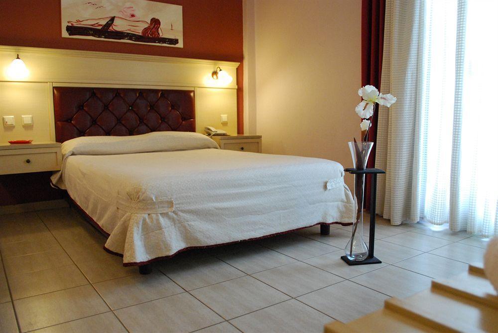 Sokratis Hotel Неа-Муданья Экстерьер фото
